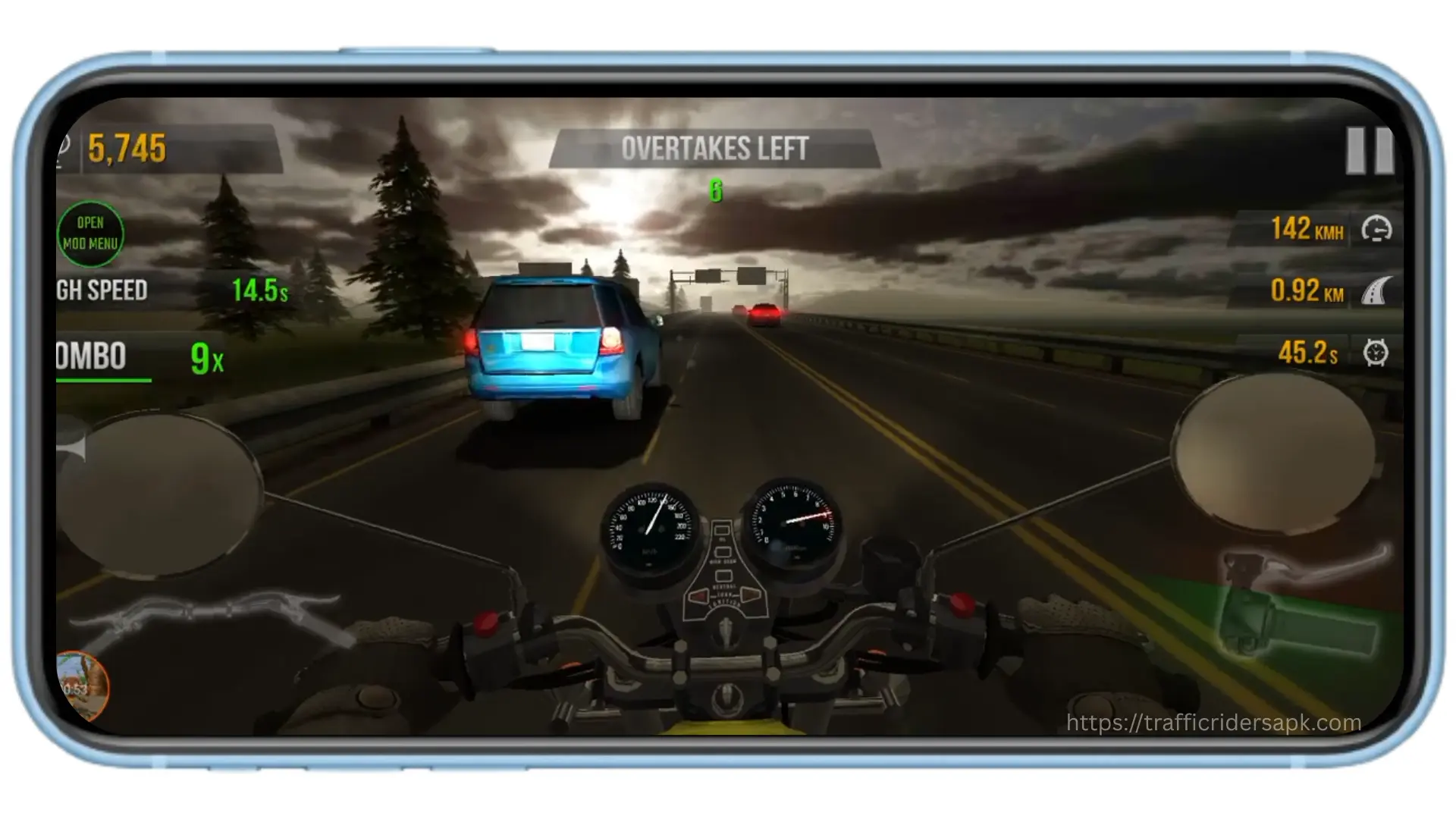 Download Traffic Rider MOD APK 2025 v2.0 (Unlimited Money) 23 Day and Night Cycle